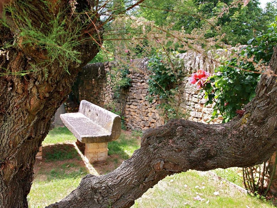 Le Clos De La Tuiliere Гриньян Экстерьер фото